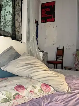 Snapshot of giuli_zerozero chatting on 30, 3, 2026 giuli zerozero online show from 30, 3, 2026