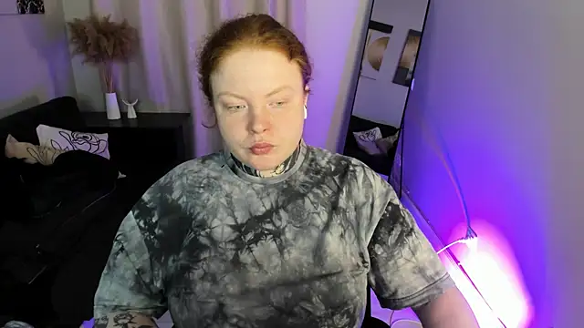 Cassie xKiss online show from 14, 4, 2026