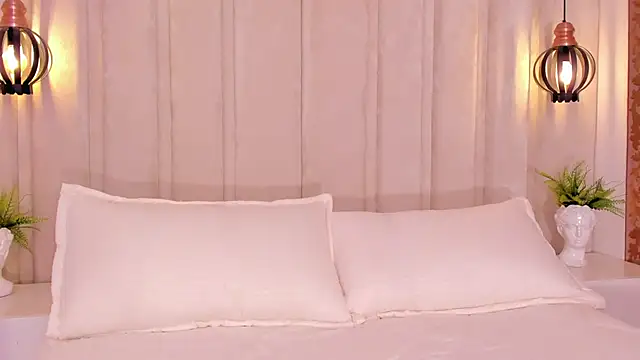 bonniekim  online show from 9, 3, 2025