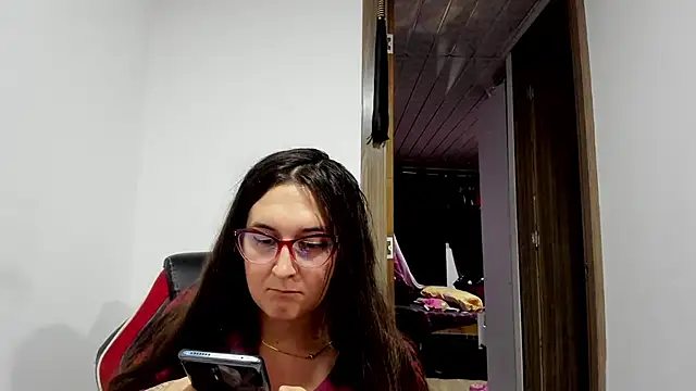 Snapshot of Sweet-Suck69 chatting on 5, 3, 2025 Sweet-Suck69 online show from 5, 3, 2025