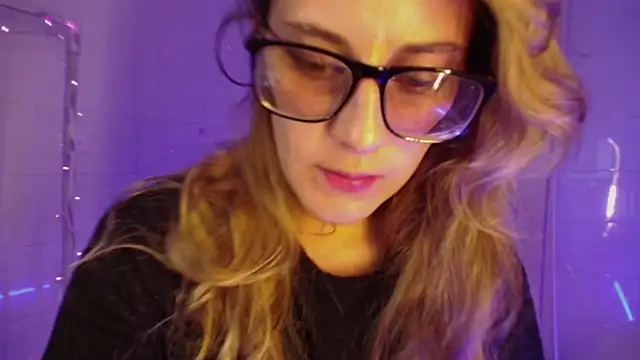 Snapshot of Giia_paiige18 chatting on 27, 11, 2025 Giia paiige18 online show from 27, 11, 2025