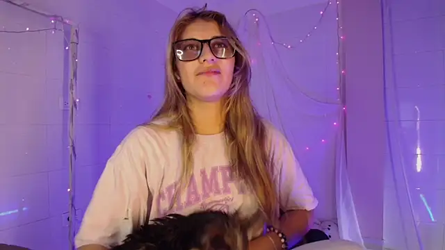 Giia paiige18 online show from 2, 12, 2025