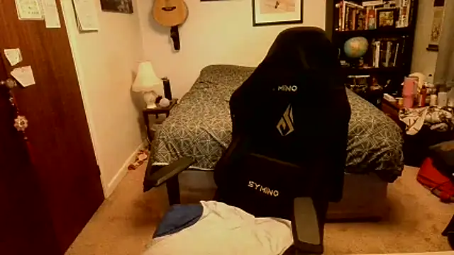 Hairy Guy30 online show from 28, 11, 2025