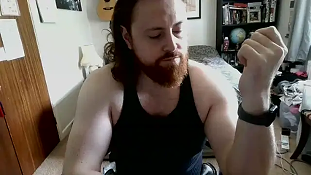 Hairy Guy30 online show from 14, 7, 2026