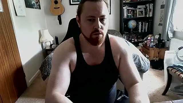 Hairy Guy30 online show from 24, 7, 2026
