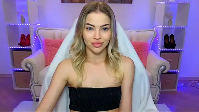 EmmyMills online show from 2, 12, 2025