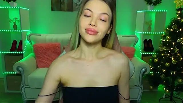 EmmyMills online show from 20, 12, 2025