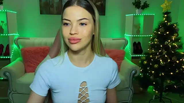 EmmyMills online show from 21, 12, 2025