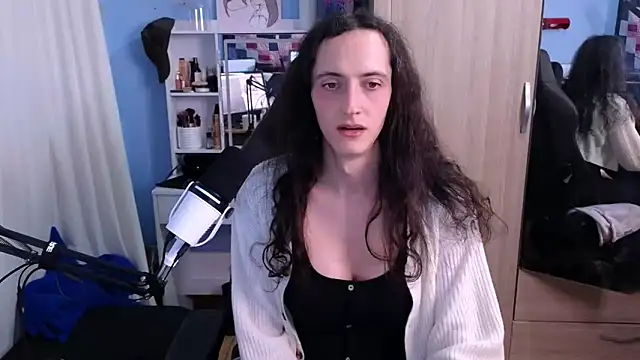 MemiKouki online show from 24, 1, 2025