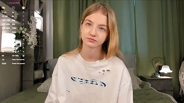 Snapshot of YuNabif chatting on 20, 11, 2025 YuNabif online show from 20, 11, 2025