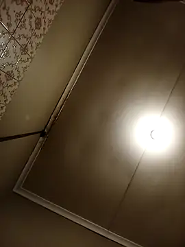 Snapshot of mloghyfsa chatting on 20, 12, 2025 mloghyfsa online show from 20, 12, 2025