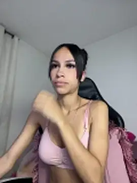 Snapshot of Miaa_love6969 chatting on 19, 6, 2026 Miaa love6969 online show from 19, 6, 2026