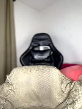 Snapshot of Miaa_love6969 chatting on 18, 10, 2025 Miaa love6969 online show from 18, 10, 2025