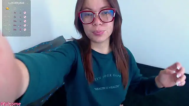 SharonR1 online show from 23, 9, 2025