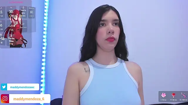 Snapshot of MaddyMendozaxx chatting on 1, 12, 2025 MaddyMendozaxx online show from 1, 12, 2025