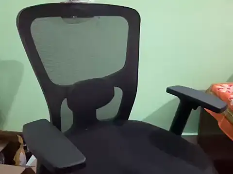 Snapshot of hot_asian_boy chatting on 4, 1, 2025 hot asian boy online show from 4, 1, 2025