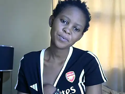 Snapshot of Kasweet_Lee chatting on 2, 6, 2026 Kasweet Lee online show from 2, 6, 2026