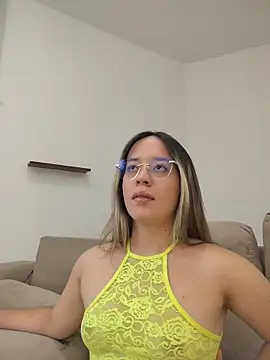 Snapshot of Dani_javi chatting on 28, 5, 2026 Dani javi online show from 28, 5, 2026