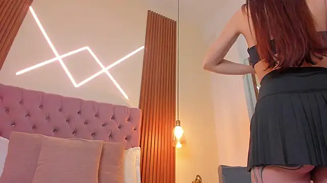 Sophia turneer online show from 15, 1, 2026