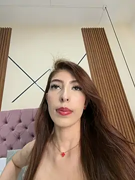 Snapshot of Sophia_turneer chatting on 9, 7, 2026 Sophia turneer online show from 9, 7, 2026