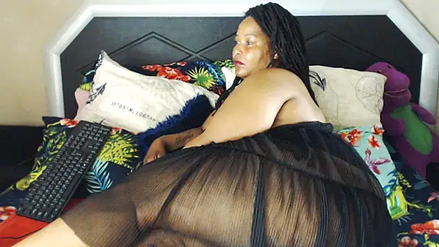 Snapshot of Bulkyyass chatting on 2, 12, 2025 Bulkyyass online show from 2, 12, 2025