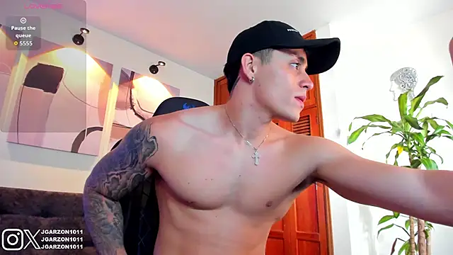  joansoto online show from 9, 10, 2025