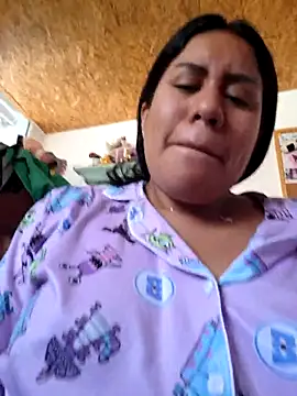 Snapshot of KasiaVenus_ chatting on 12, 10, 2025 KasiaVenus online show from 12, 10, 2025