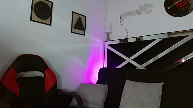 elizabeth mature23 online show from 30, 5, 2026