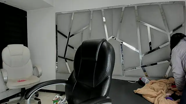 Catherinee69 x online show from 13, 10, 2025