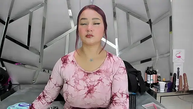 Catherinee69 x online show from 28, 4, 2026
