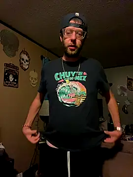 Snapshot of denverfwb chatting on 3, 10, 2025 denverfwb online show from 3, 10, 2025