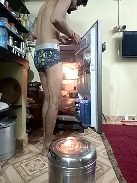 saggy1218 online show from 11, 4, 2026