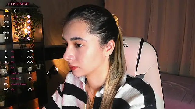 DarlaLike online show from 4, 12, 2025