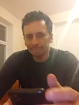 Snapshot of Viause_Kentauelle chatting on 8, 2, 2025 Viause Kentauelle online show from 8, 2, 2025