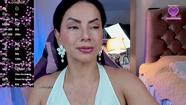 veronika naughty online show from 11, 10, 2025