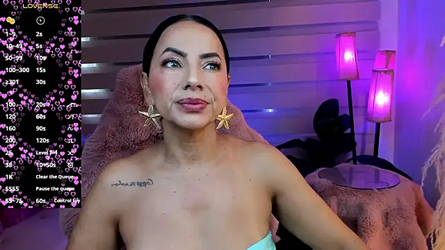 veronika naughty online show from 4, 7, 2026