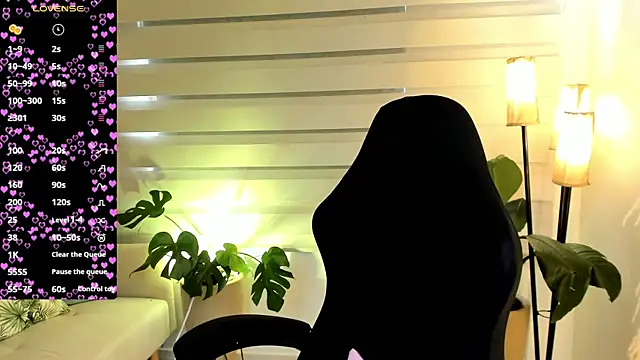 Snapshot of veronika_naughty chatting on 8, 6, 2026 veronika naughty online show from 8, 6, 2026