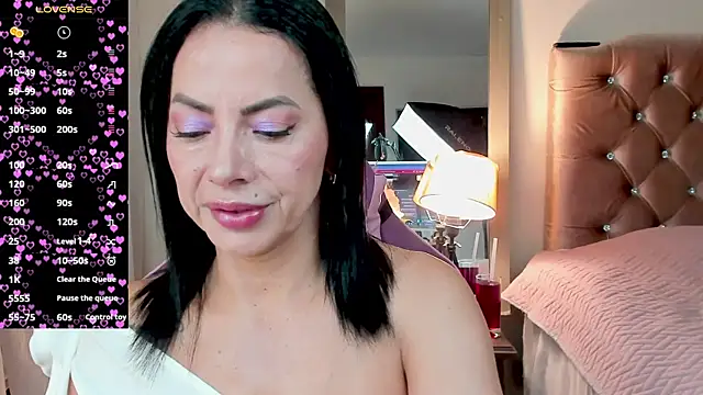 veronika naughty online show from 21, 10, 2025