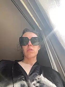 mrs  unknown online show from 31, 3, 2026