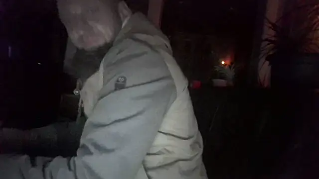 Snapshot of donhulio482 chatting on 28, 10, 2025 donhulio482 online show from 28, 10, 2025