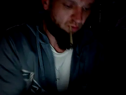 Snapshot of donhulio482 chatting on 11, 3, 2025 donhulio482 online show from 11, 3, 2025