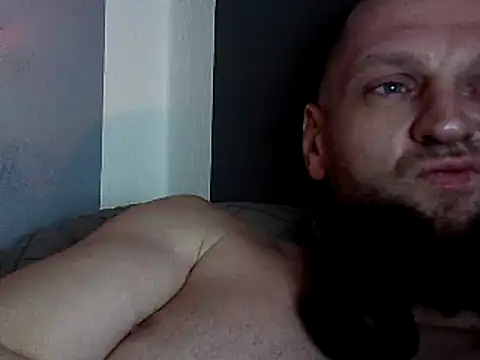 Snapshot of donhulio482 chatting on 28, 2, 2025 donhulio482 online show from 28, 2, 2025