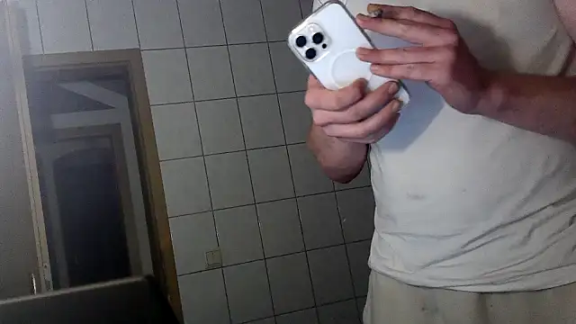 Snapshot of donhulio482 chatting on 18, 9, 2025 donhulio482 online show from 18, 9, 2025