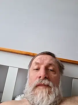 Snapshot of Outdoorsexlover chatting on 19, 2, 2026 Outdoorsexlover online show from 19, 2, 2026