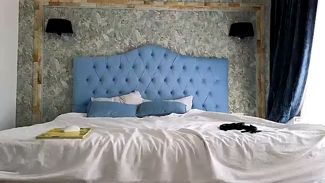 Blanca1 online show from 23, 10, 2025