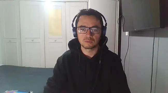 Diptongo online show from 24, 12, 2024