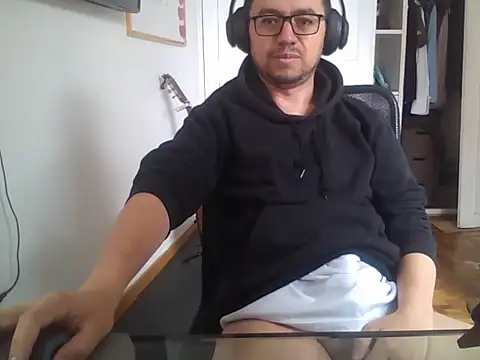 Diptongo online show from 20, 5, 2026