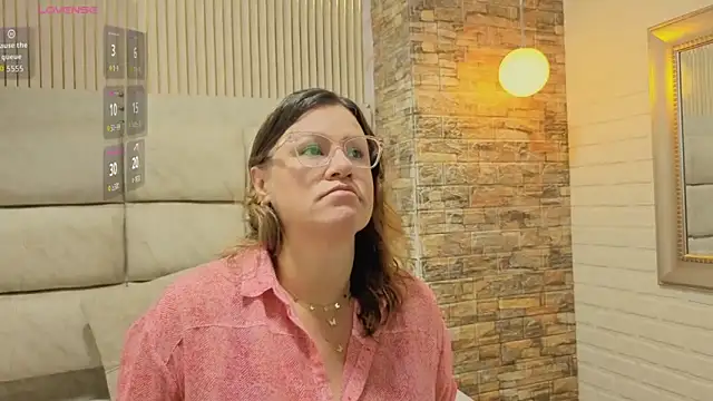 charlotte  G online show from 13, 11, 2025