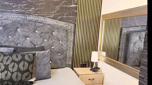 charlotte  G online show from 7, 1, 2026