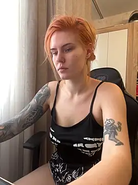 Snapshot of VoluptuousDreams chatting on 10, 2, 2026 VoluptuousDreams online show from 10, 2, 2026